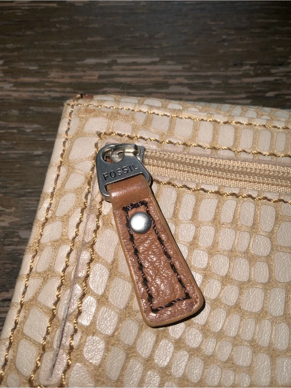 Fossil stylish wallet